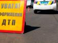 Трагедія на Тернопільщині: Вантажівка задавила дитину на тротуарі (фото)