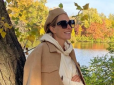 Хіти тижня. Виглядає просто фантастично! У трикотажному костюмі і береті: Катя Осадча показала кадри з осінньої прогулянки