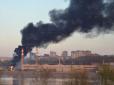 У російській Пермі горів завод із виготовлення артилерії (фото, відео)