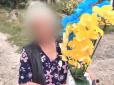 Для когось немає нічого святого: На Київщині дві жінки викрали вази з квітами з могил військових (відео)