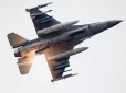 Оце так! Тільки шість українських пілотів навчилися літати на F-16, - The Telegraph