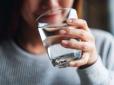 Ви точно п’єте недостатньо води: Ось скільки потрібно насправді