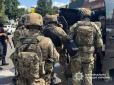 Стрілянина в черкаському McDonald's: Правоохоронці затримали неадеквата (відео)