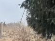Російські окупанти скинули авіабомбу на багатоквартирний будинок у Костянтинівці (відео)