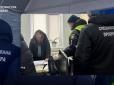 Посадовиця ТЦК на Вінниччині вимагала хабар у матері загиблого воїна