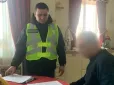 Пацієнт осліп на одне око: У Києві лікар-отоларинголог припустився помилки під час операції на носі