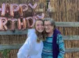 Зупинятись не збирається: 100-річна британка, яка викурює до 40 сигарет на день, розкрила секрет свого довголіття