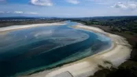 Одне з найкрасивіших озер Європи стрімко втрачає воду